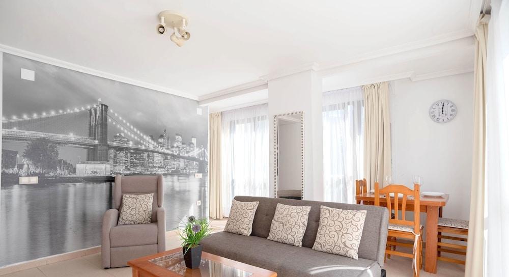 Payma Apartment